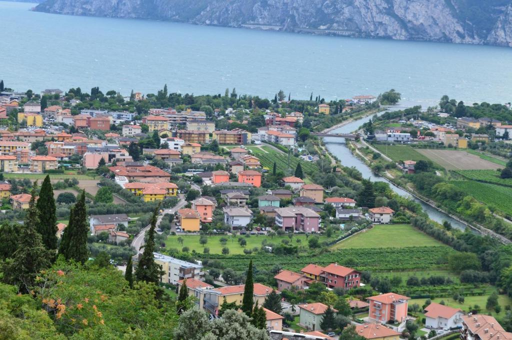 Park Hotel Eden Torbole Sul Garda Bagian luar foto