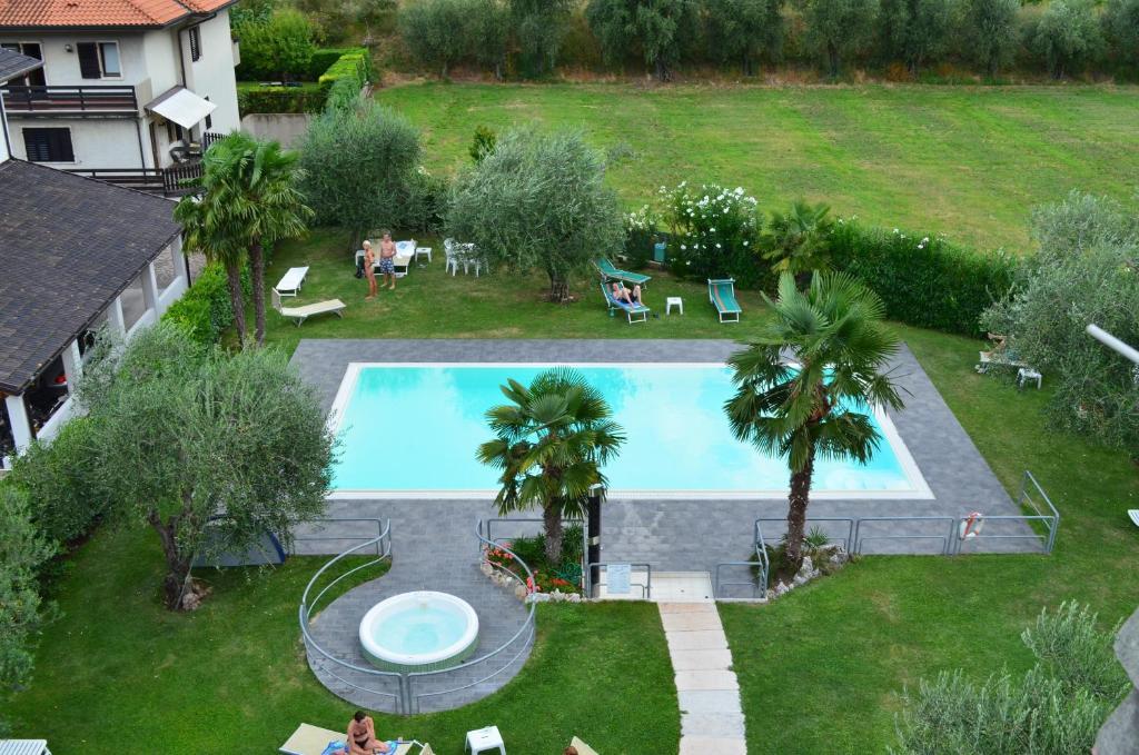 Park Hotel Eden Torbole Sul Garda Bagian luar foto